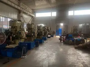 مكابس التشكيل المعدني (الختم)