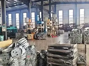 مكابس التشكيل بالختم