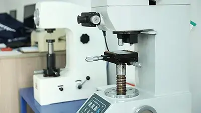 أجهزة اختبار الصلابة