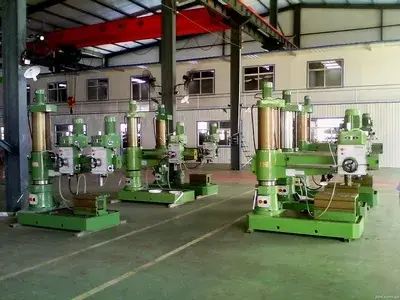 ماكينة التخريم CNC