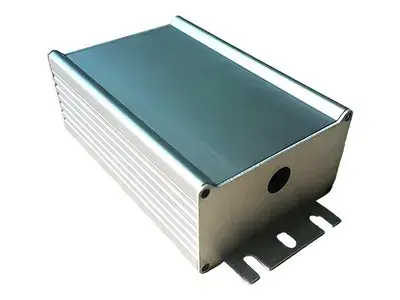 أغلفة وحاويات الصفائح المعدنية