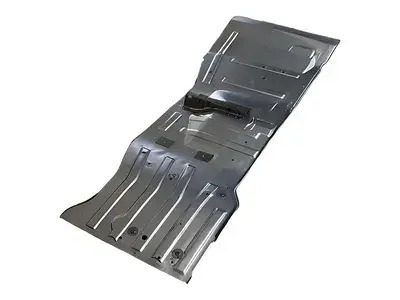 قطع من الصفائح المعدنية